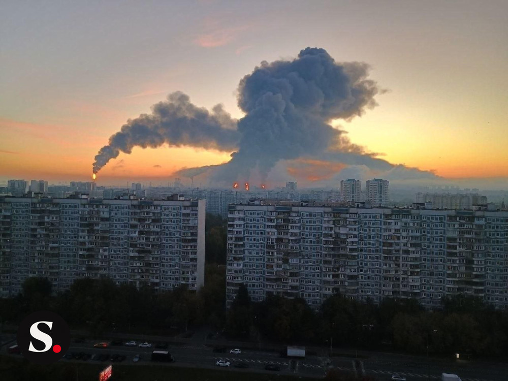 Požar po napadu z droni v Moskvi, 20. septembra 2026. Foto: Bloomberg Adria